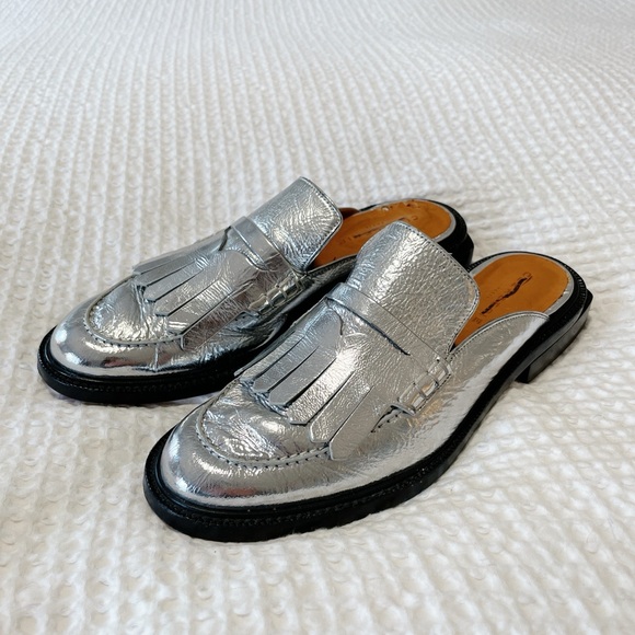 Clergerie Paris Metallic Loafers with Fringe Detail - Picture 2 of 10